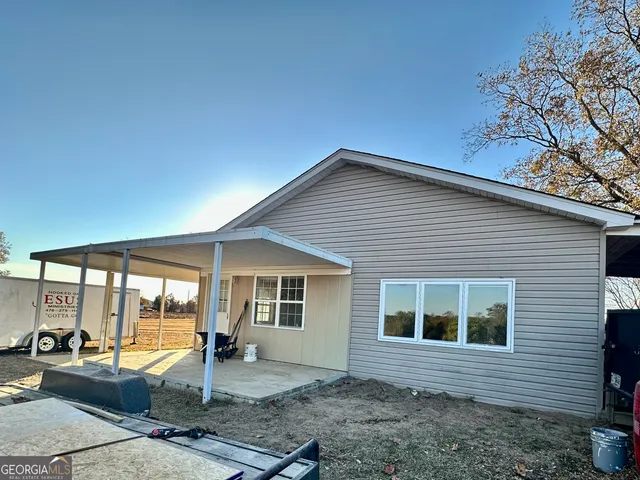 $1,300 | 1013 Walke Dairy Road, Dublin, GA 31021