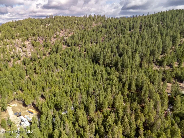 $200,000 | Nna Nna Quiet Heights Road, Athol, ID 83801