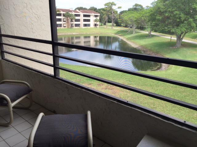 7508 La Paz Boulevard, Unit 207 Boca Raton, FL 33433 - Photo 15 of 25 Balcony