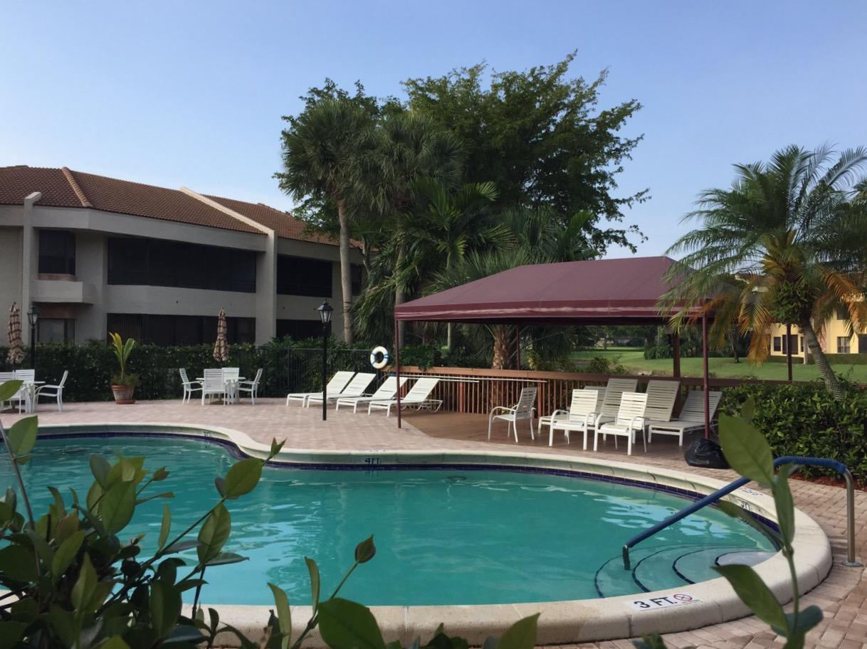 7508 La Paz Boulevard, Unit 207 Boca Raton, FL 33433 - Photo 23 of 25 Pool