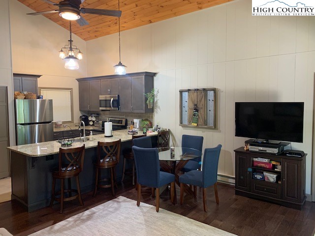 213 Pine Ridge Road Beech Mountain, NC 28604 - Photo 9 of 21