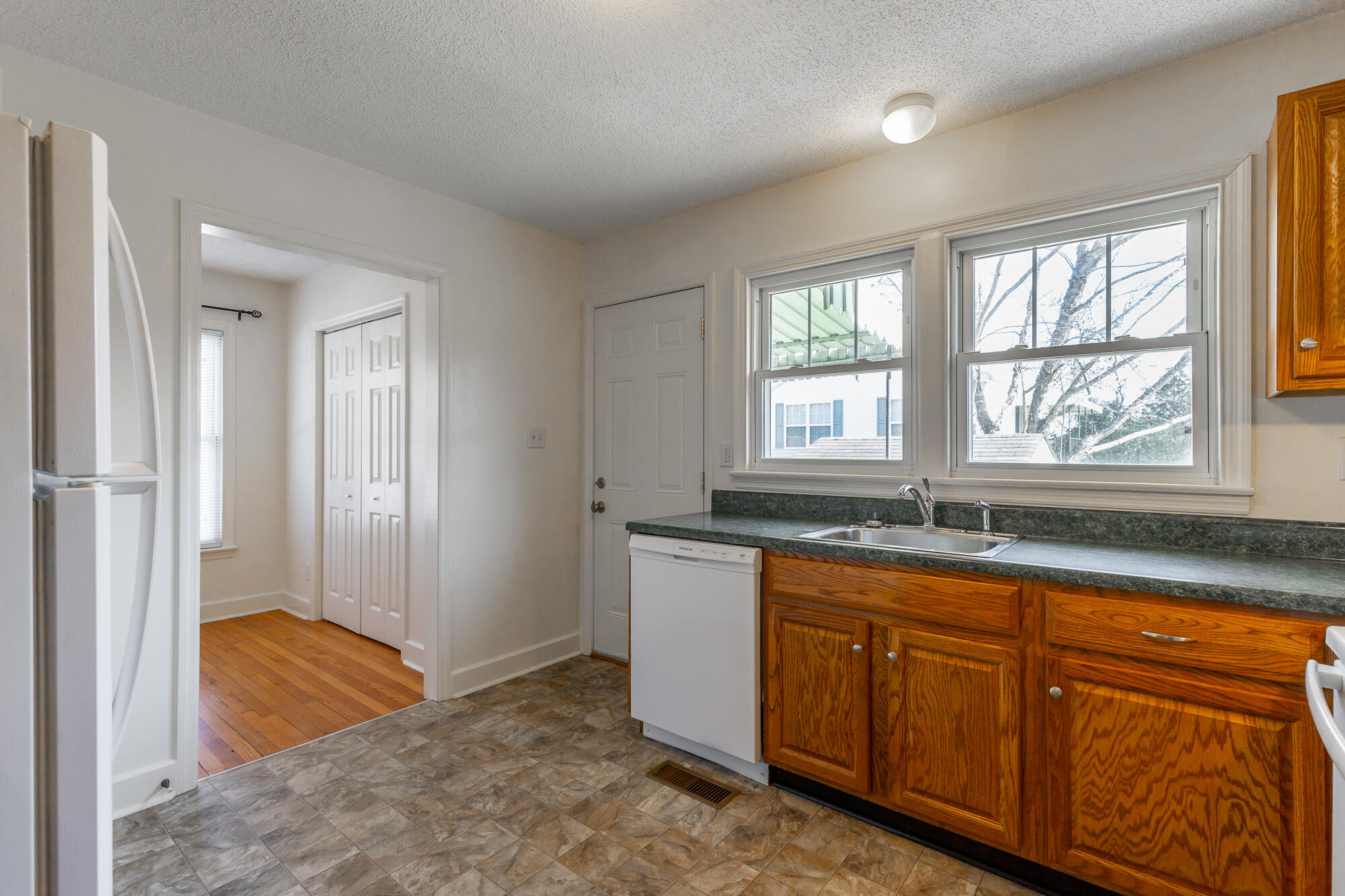 1508 Merrill Street Chattanooga, TN 37412 - Photo 11 of 51 1508 Merrill Street HD-17