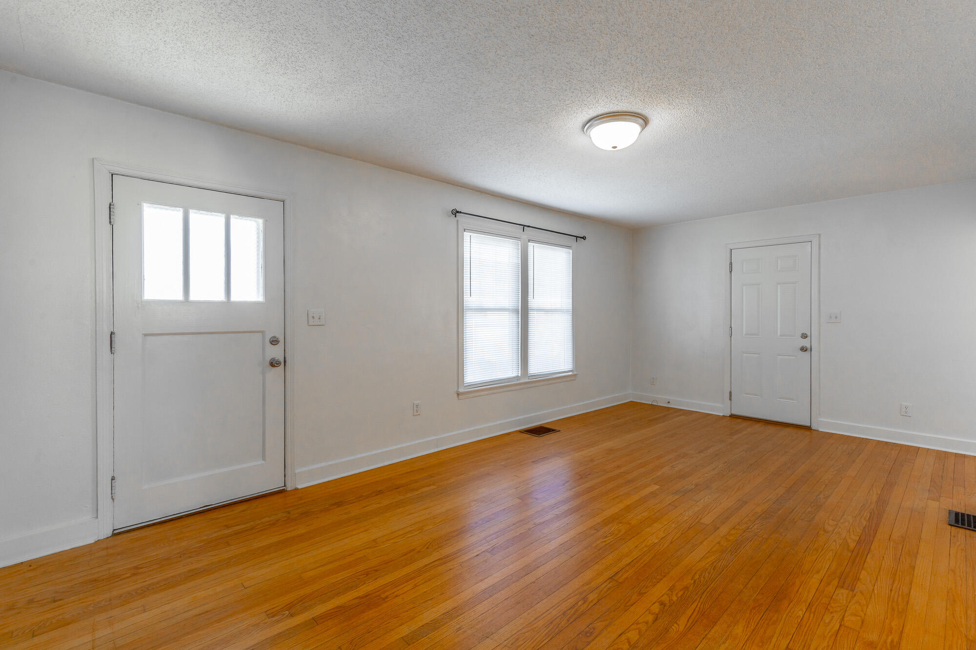 1508 Merrill Street Chattanooga, TN 37412 - Photo 5 of 51 1508 Merrill Street HD-4