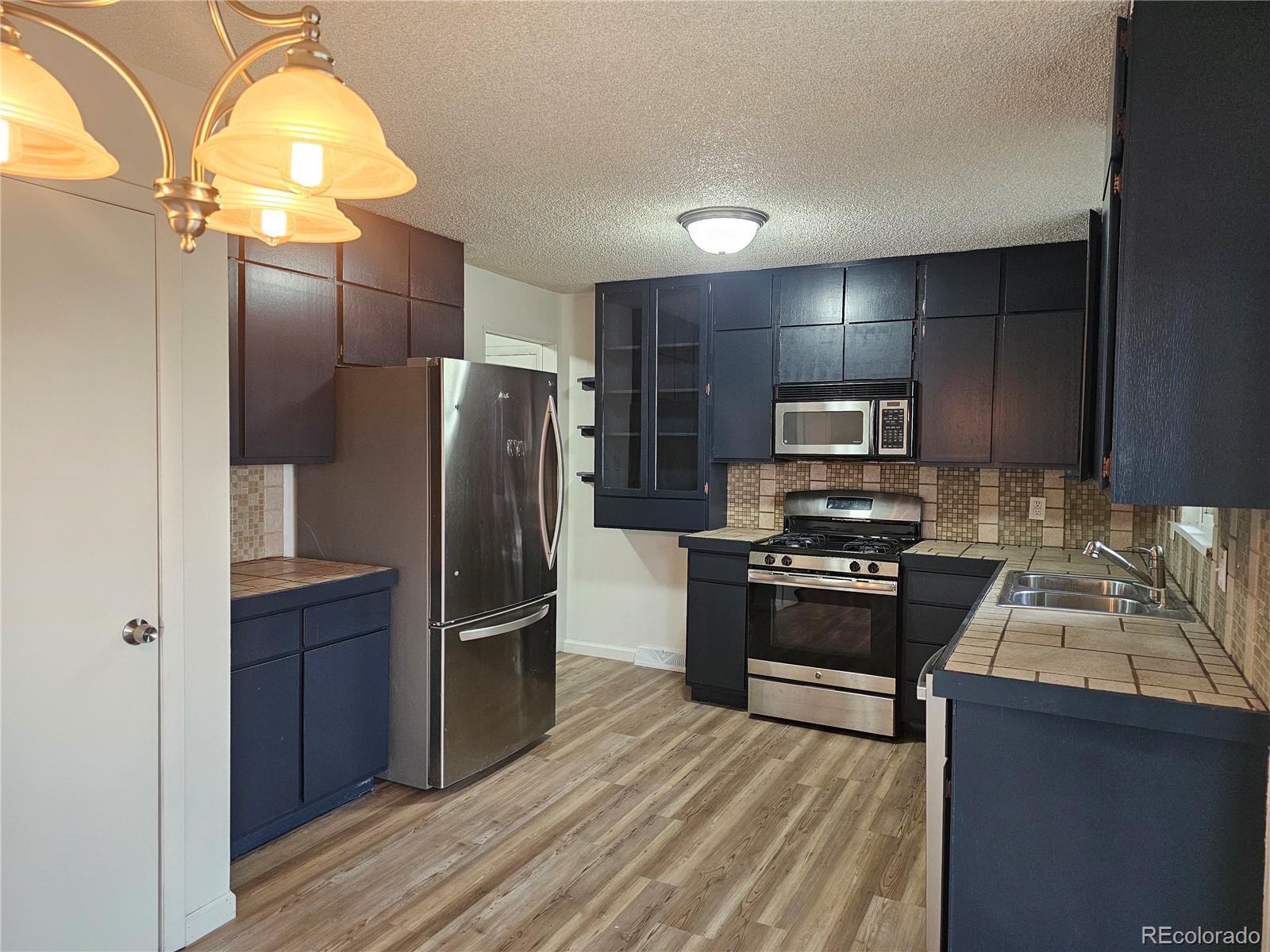 3407 West 4th Street Road Greeley, CO 80631 - Photo 7 of 20