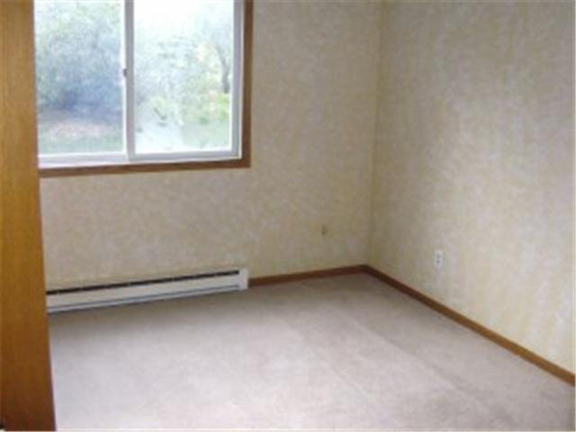 2604 4th Avenue Northeast Rochester, MN 55906 - Photo 4 of 9