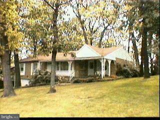 1835 Radnor Road York, PA 17402 - Photo 1 of 1