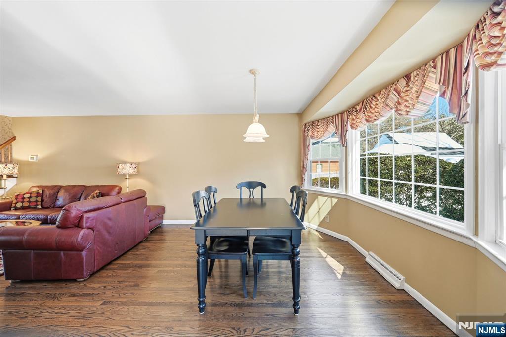 17 Pascack Road Park Ridge, NJ 07656 - Photo 10 of 40