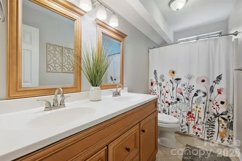 $440,000 | 6000 Burnt Mill Run, Matthews, NC 28104