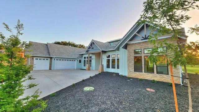 $1,299,900 | 23616 Landon Evan Lane, Auburn, CA 95602
