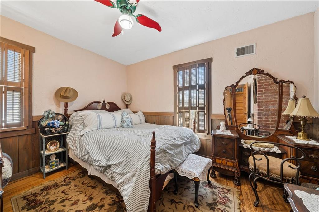 320 Walnut Street Zelienople, PA 16063 - Photo 23 of 37