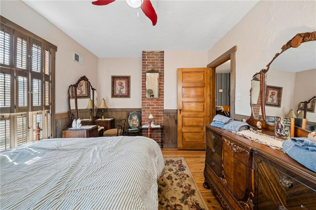 320 Walnut Street Zelienople, PA 16063 - Photo 24 of 37