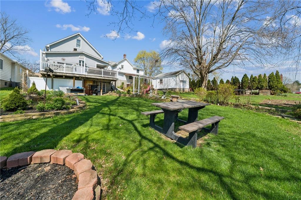 320 Walnut Street Zelienople, PA 16063 - Photo 34 of 37