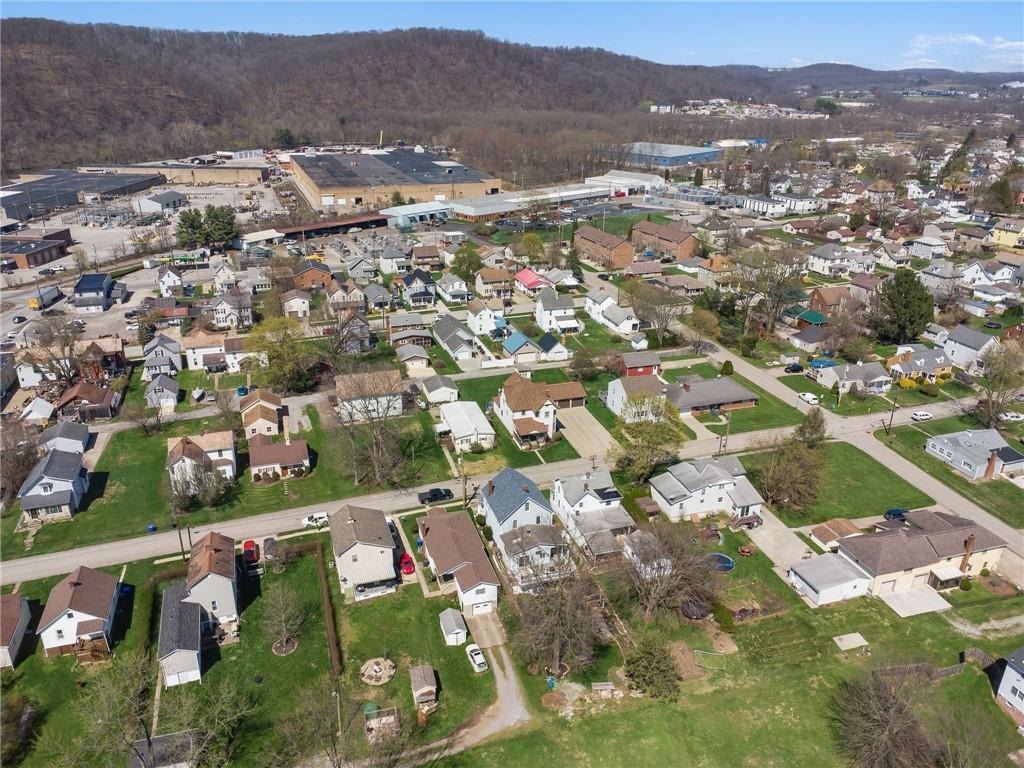 320 Walnut Street Zelienople, PA 16063 - Photo 36 of 37