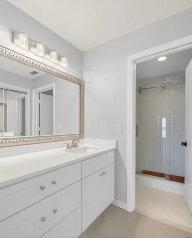 $350,000 | 10920 Lakemore Lane, Unit 201, Boca Raton, FL 33498