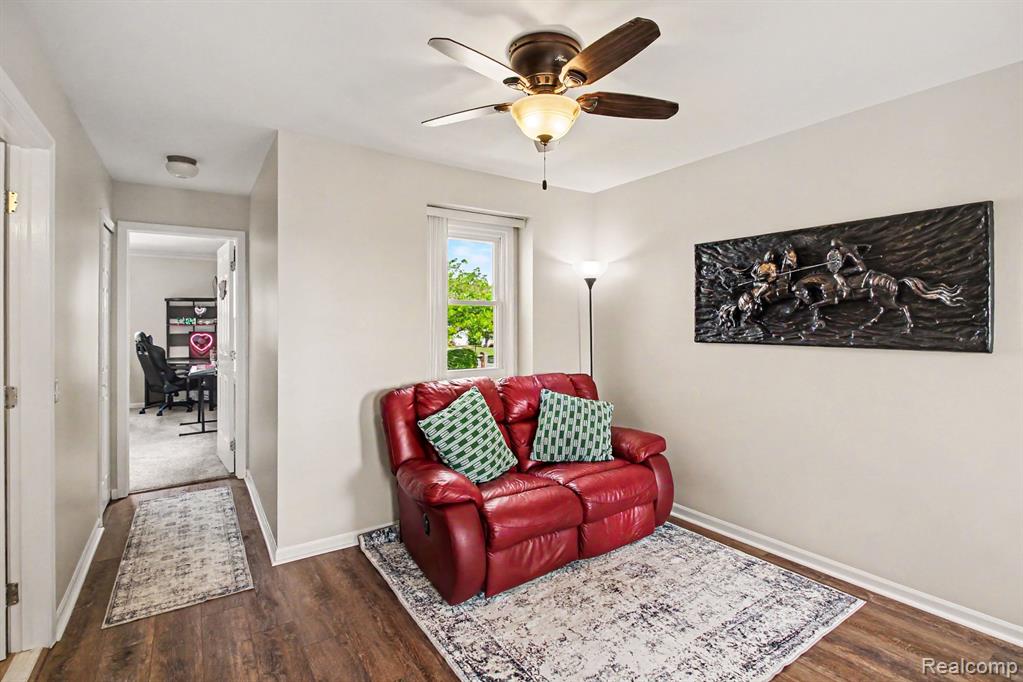 678 Summit Ridge Drive Milford, MI 48381 - Photo 19 of 28