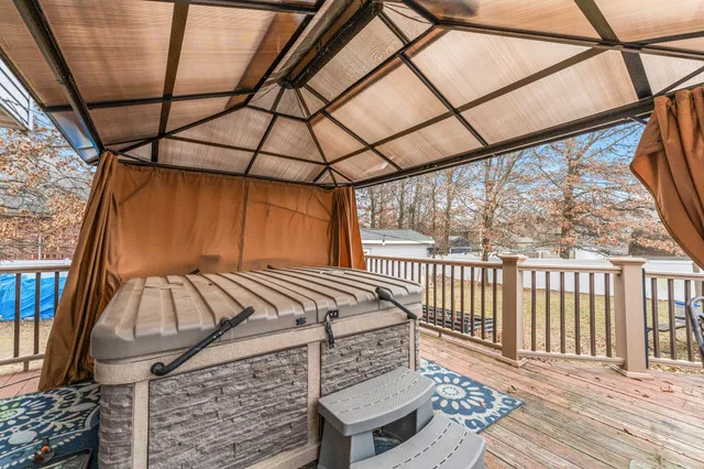 $419,900 | 5929 West 172nd Avenue, Lowell, IN 46356