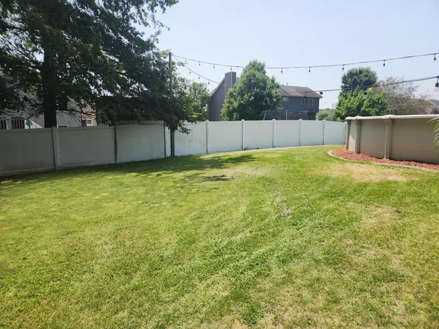 $419,900 | 5929 West 172nd Avenue, Lowell, IN 46356