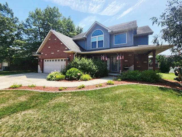 $419,900 | 5929 West 172nd Avenue, Lowell, IN 46356