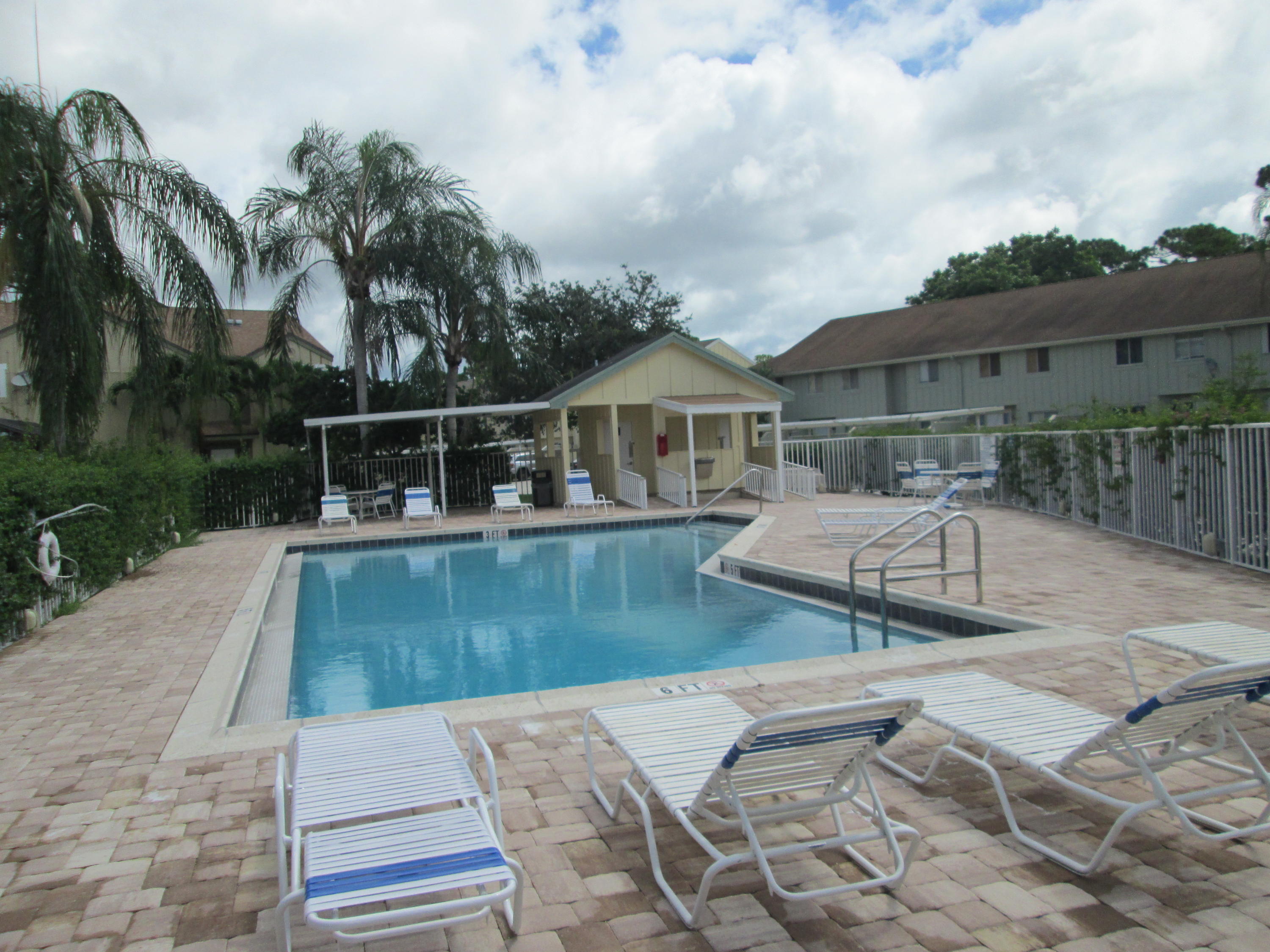 6191 Riverwalk Lane, Unit 2 Jupiter, FL 33458 - Photo 16 of 21 IMG_1390