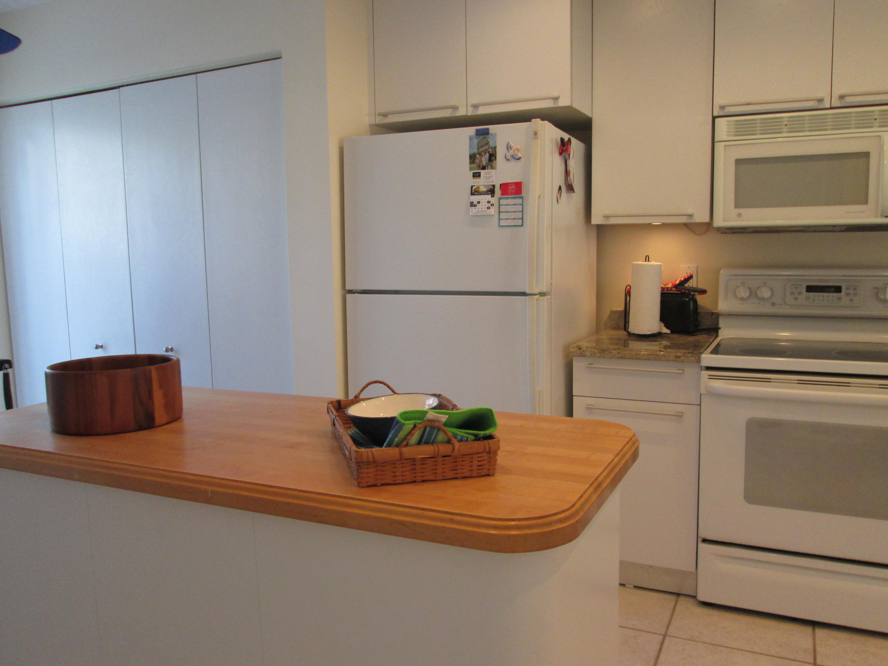 6191 Riverwalk Lane, Unit 2 Jupiter, FL 33458 - Photo 8 of 21 IMG_1382