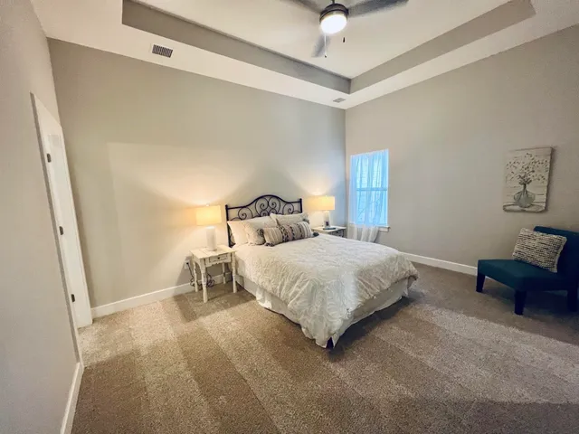 $279,690 | 429 East Douglas Avenue, Andover, KS 67002