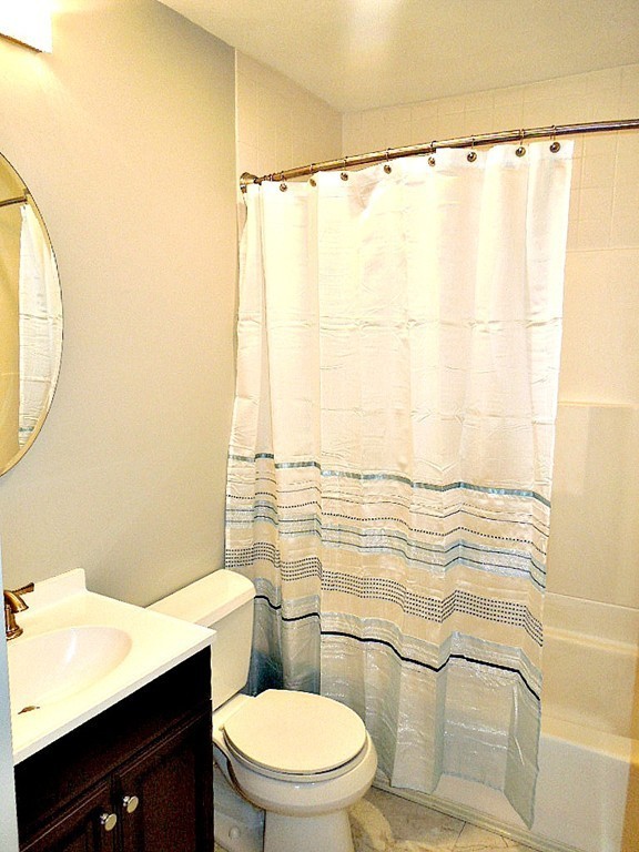 81 Bicknell Road Billerica, MA 01821 - Photo 11 of 26 Gallery Image 11