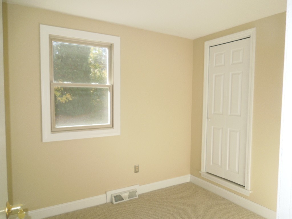 81 Bicknell Road Billerica, MA 01821 - Photo 12 of 26 Gallery Image 12
