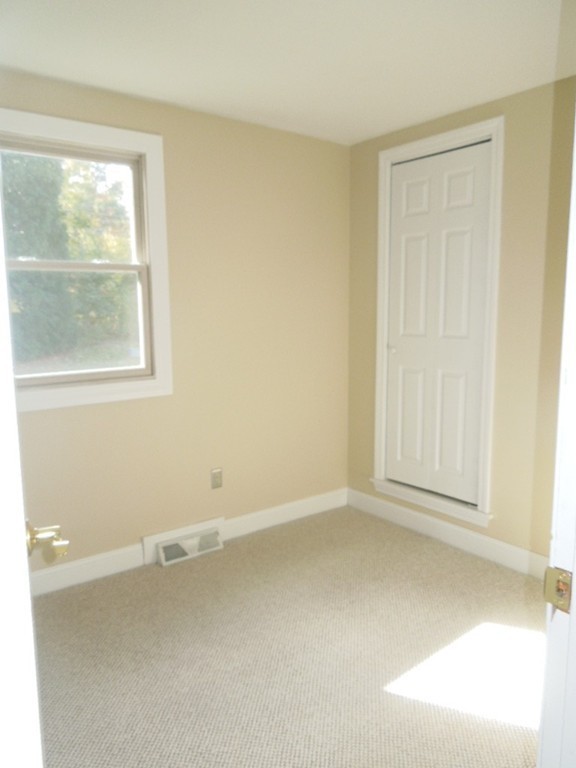 81 Bicknell Road Billerica, MA 01821 - Photo 13 of 26 Gallery Image 13