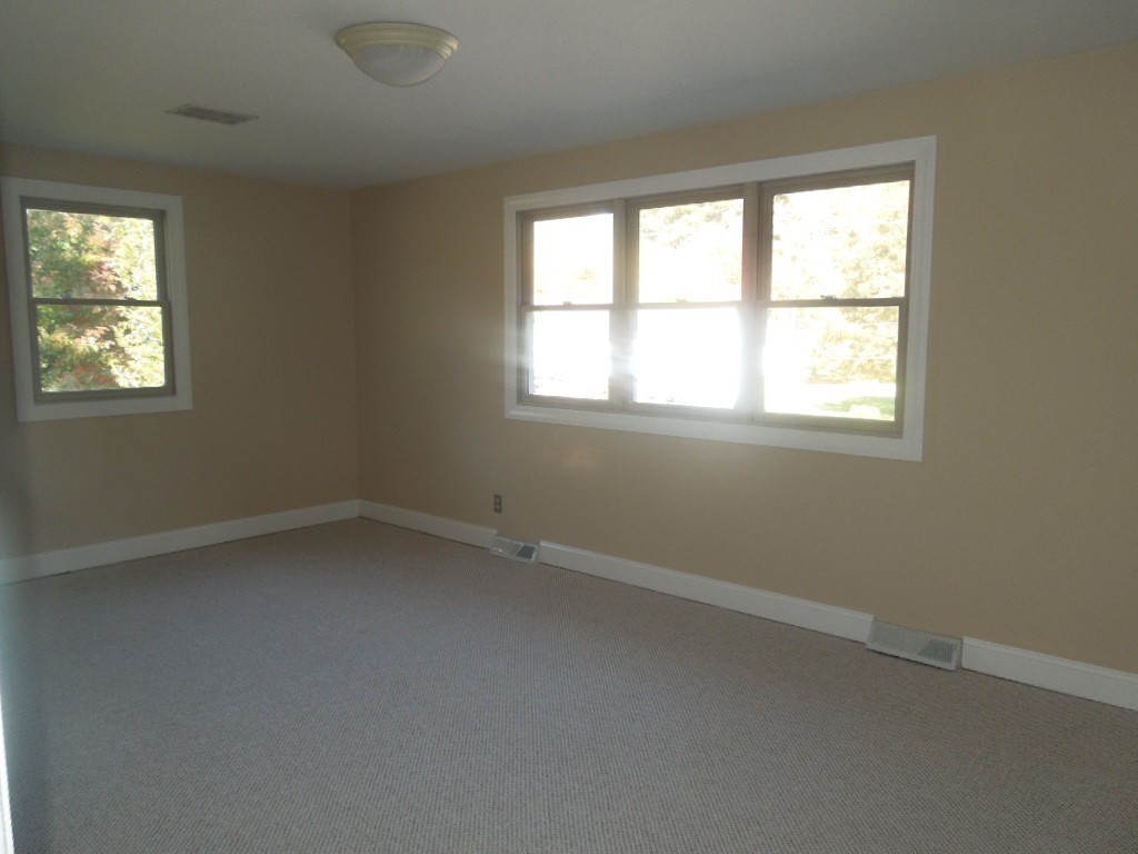 81 Bicknell Road Billerica, MA 01821 - Photo 16 of 26 Gallery Image 16