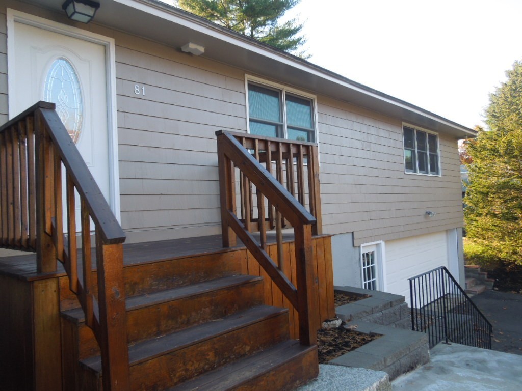 81 Bicknell Road Billerica, MA 01821 - Photo 3 of 26 Gallery Image 3