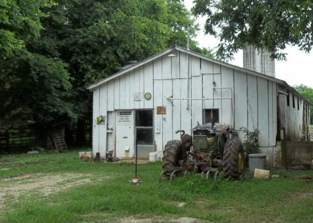 4344 Lunns Store Road Lewisburg, TN 37091 - Photo 10 of 12 Gallery Image 10