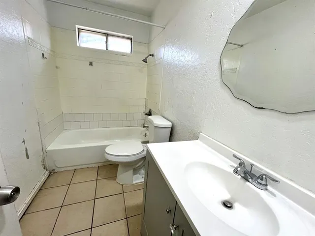 $315,000 | 1900 Robinson Street, Irving, TX 75060