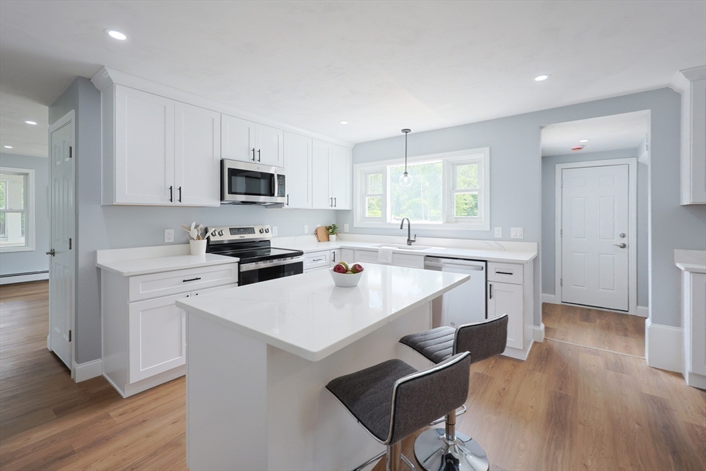 18 Beaumont Road Worcester, MA 01604 - Photo 17 of 40 Gallery Image 17