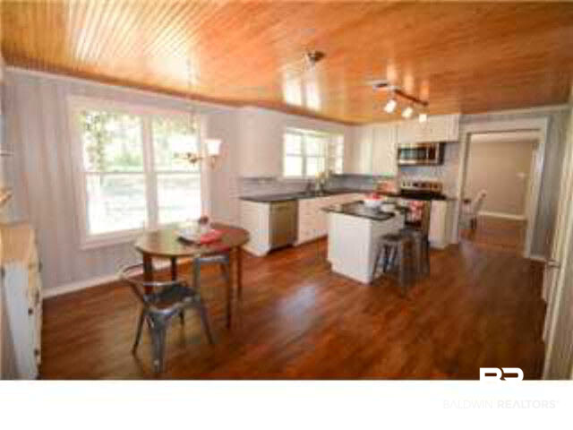 5867 Magnolia Road Theodore, AL 36582 - Photo 5 of 24