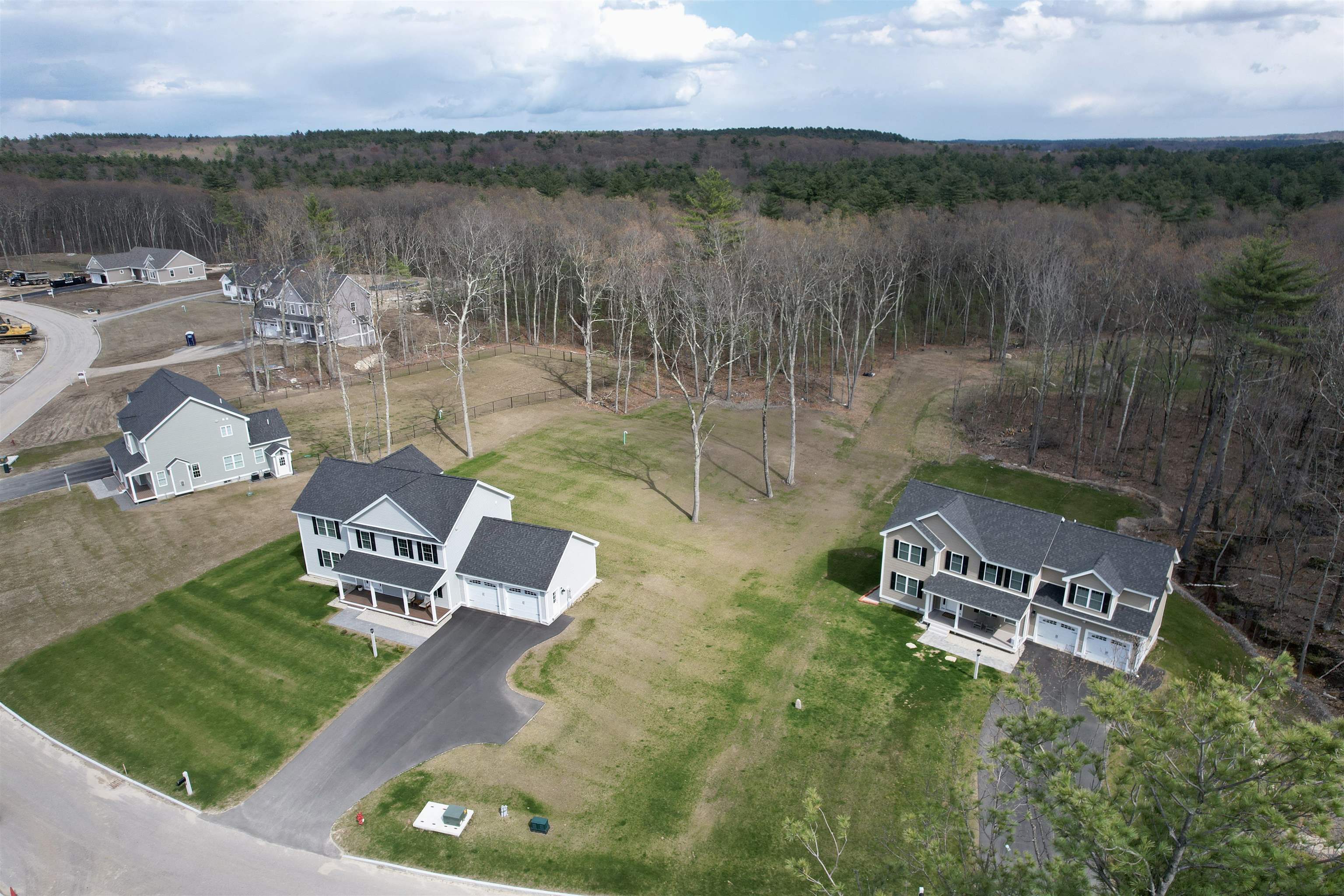 30 Daniel Road, Unit 596 Derry, NH 03038 - Photo 5 of 8 Gallery Image 5