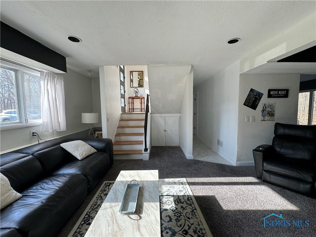 1617 Fallbrook Road Toledo, OH 43614 - Photo 17 of 35 Gallery Image 17