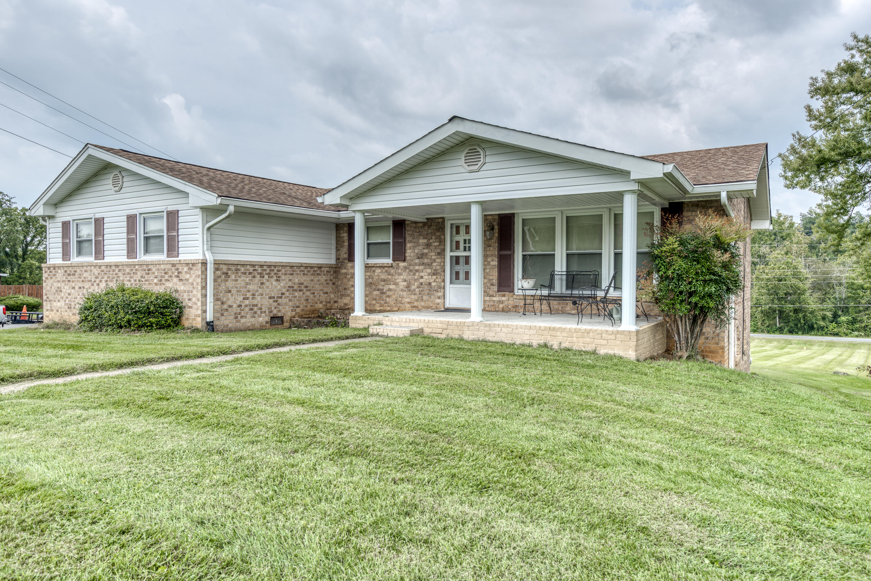 296 Beaver Road Bluff City, TN 37618 - Photo 3 of 30 296-Beaver-Rd-Bluff-City-TN Matt-Smith-R