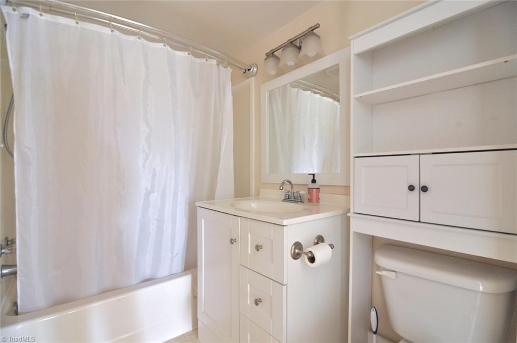 196 North Leonard Road Lexington, NC 27295 - Photo 11 of 15 Gallery Image 11