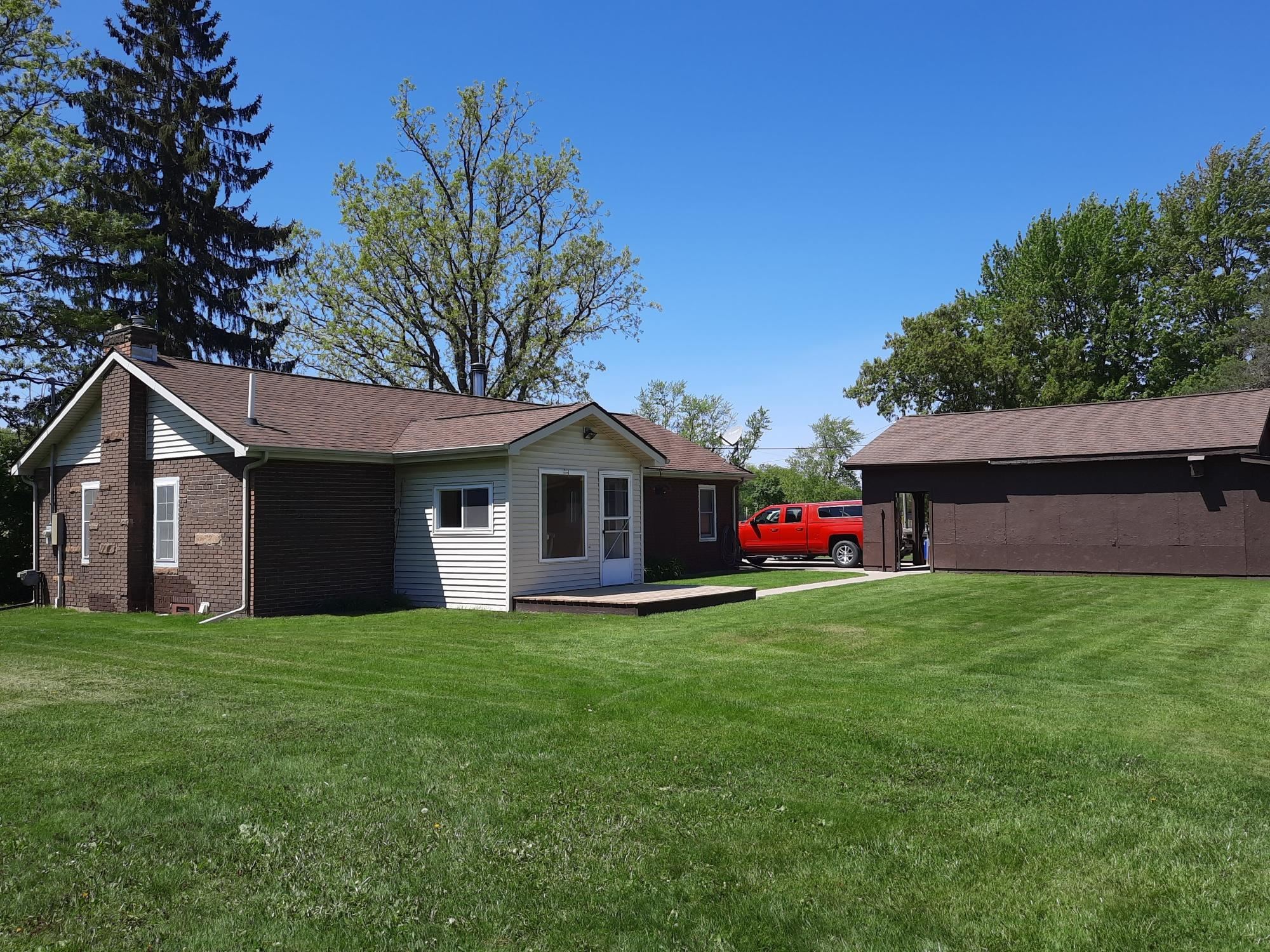 8042 Neff Road Mount Morris, MI 48458 - Photo 5 of 27 50109424-4.JPG