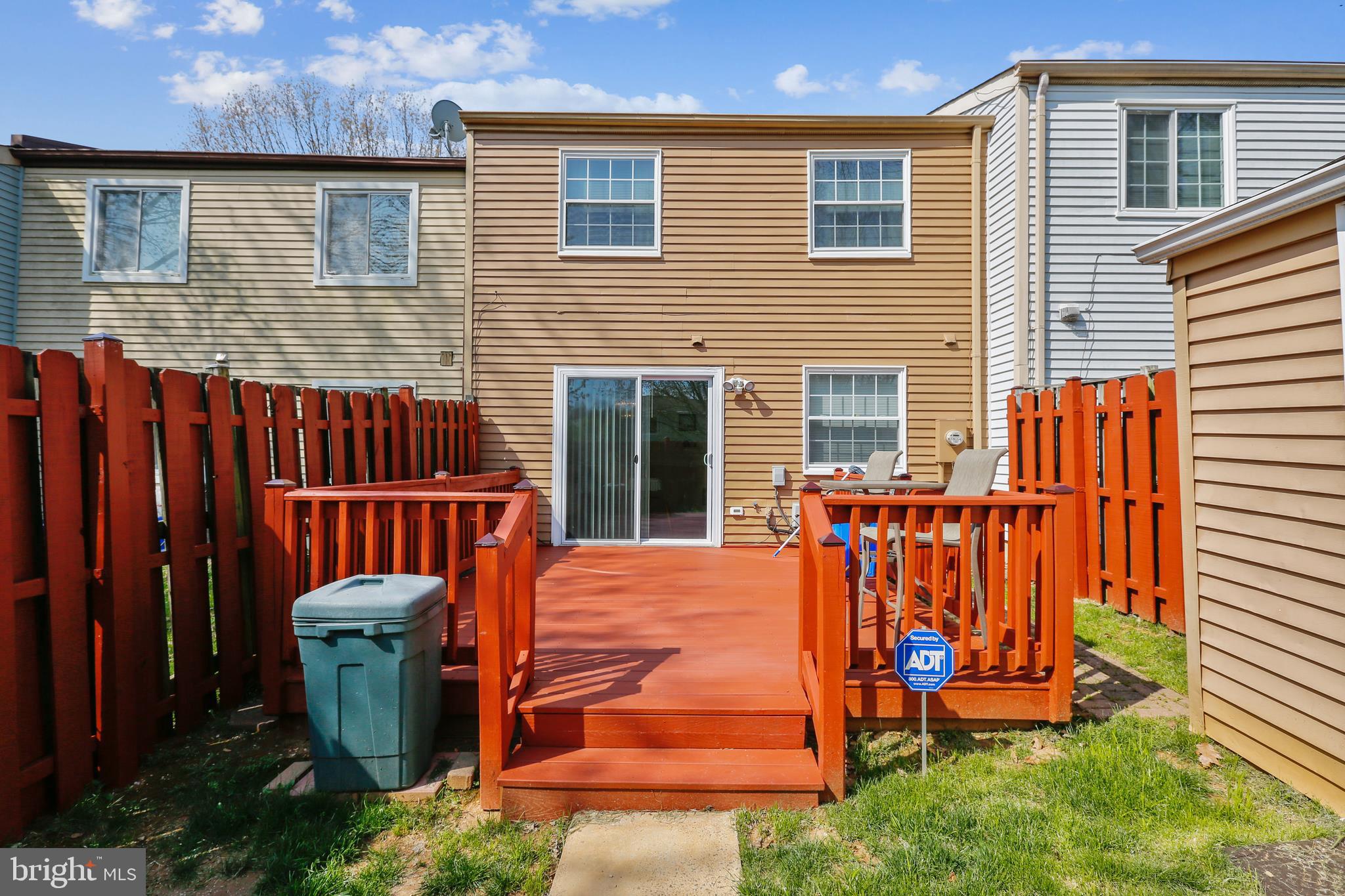14505 Farmcrest Place Silver Spring, MD 20905 - Photo 2 of 20 Back exterior