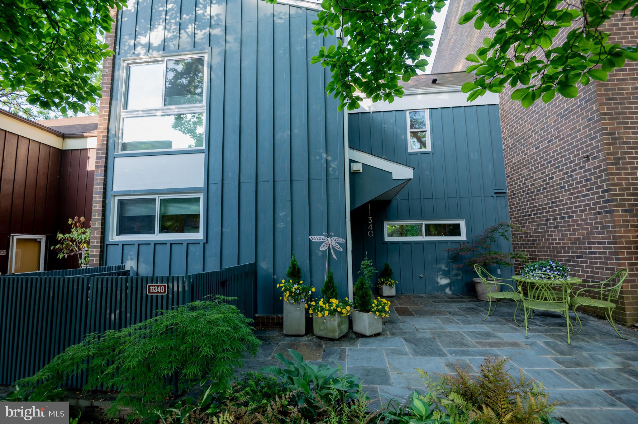 11340 Links Drive Reston, VA 20190 - Photo 2 of 33 Gallery Image 2