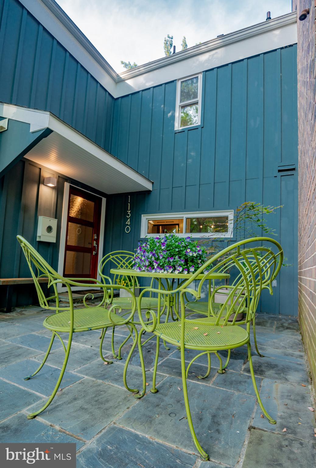 11340 Links Drive Reston, VA 20190 - Photo 3 of 33 Gallery Image 3