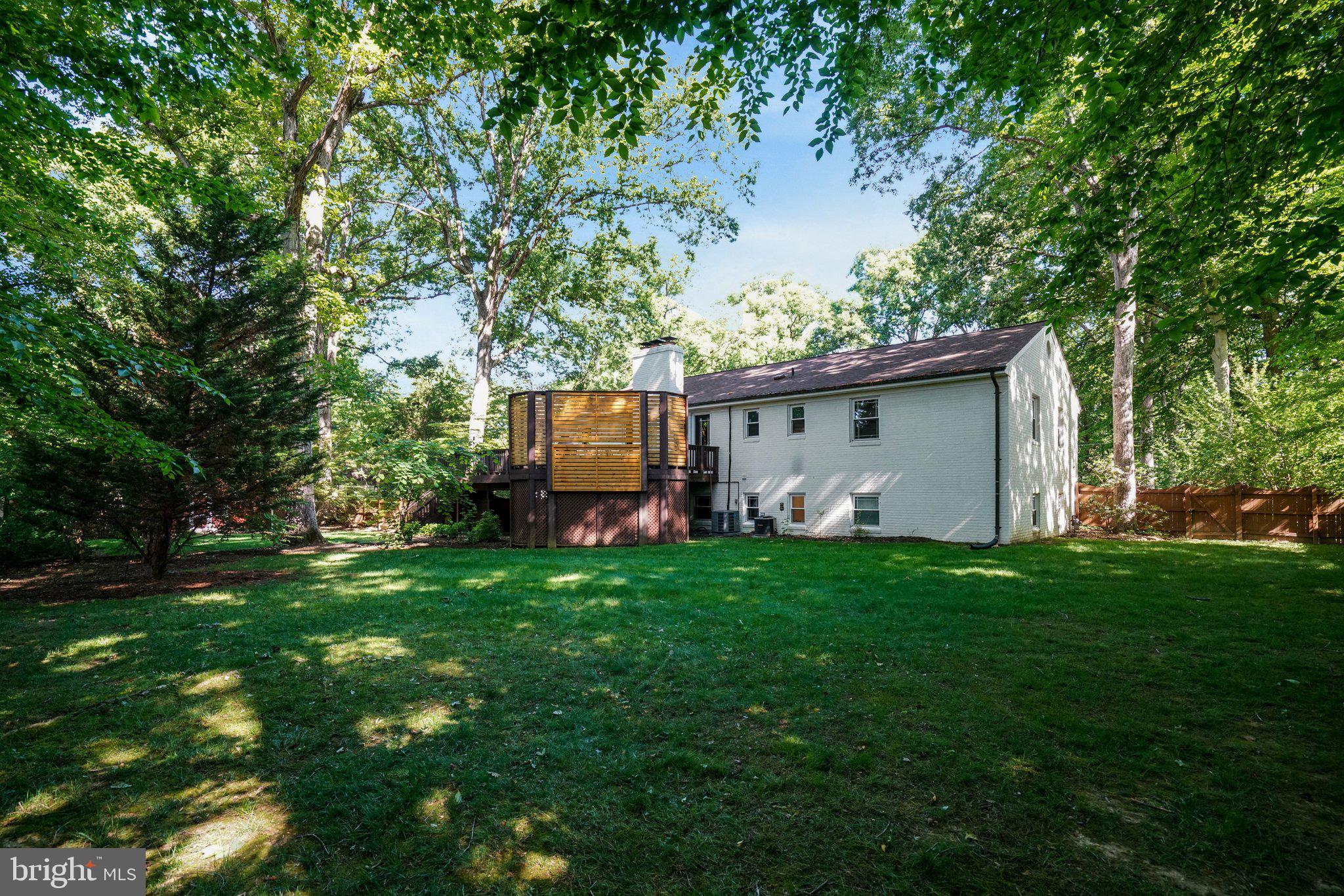 7506 Oriole Avenue Springfield, VA 22150 - Photo 3 of 6