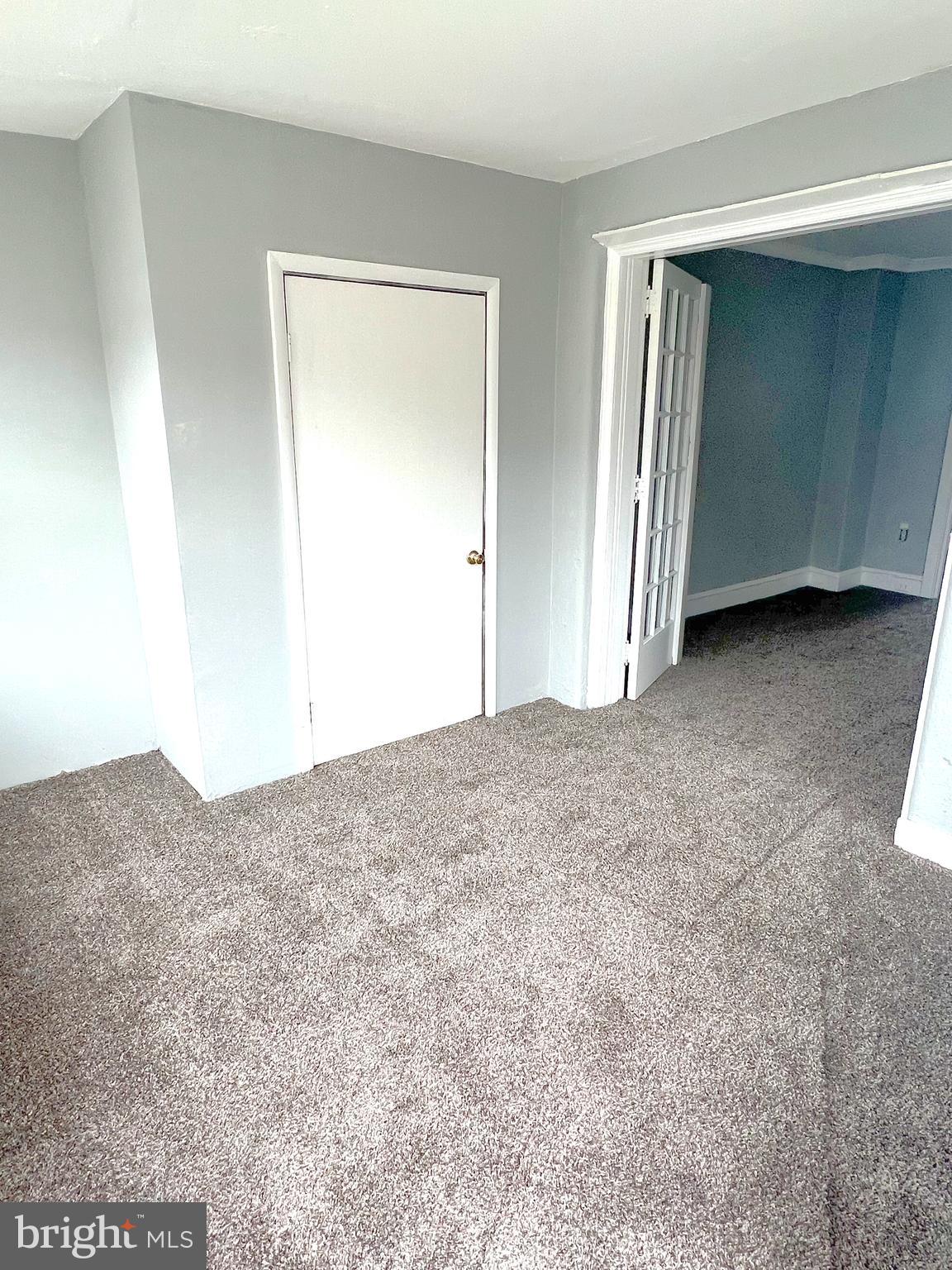 51 Sunshine Road Upper Darby, PA 19082 - Photo 5 of 27