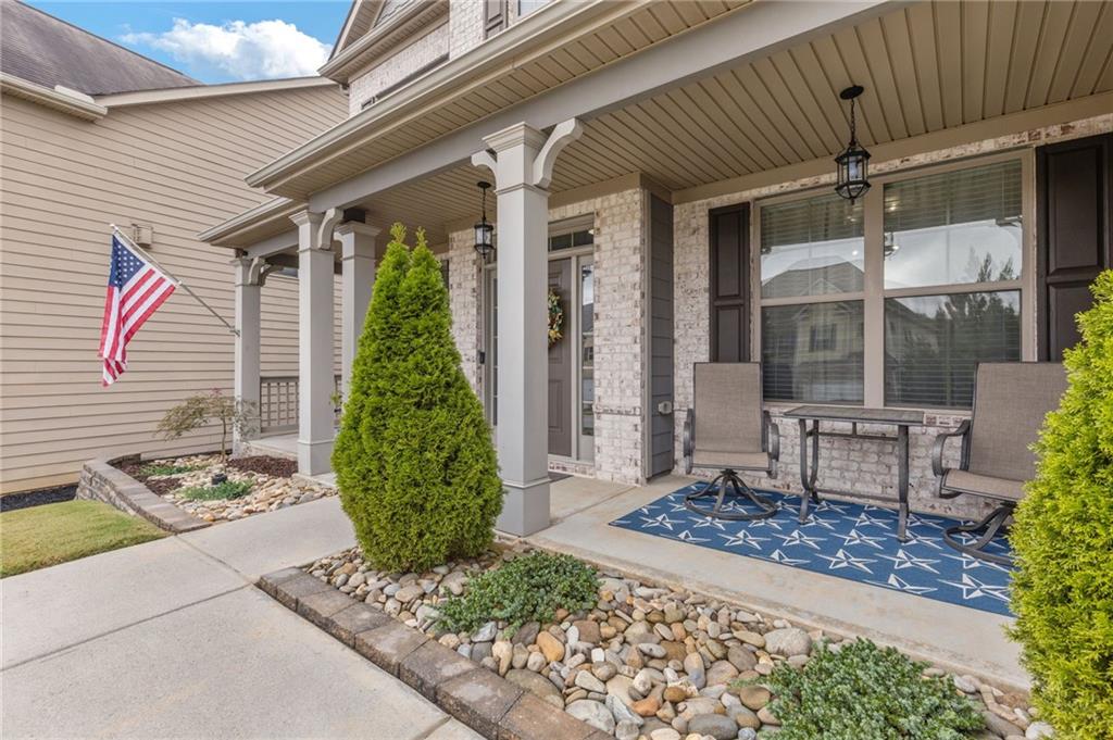 1718 Landon Lane Braselton, GA 30517 - Photo 4 of 52