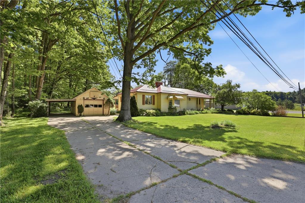 877 Berlin Plank Road Somerset, PA 15501 - Photo 2 of 38