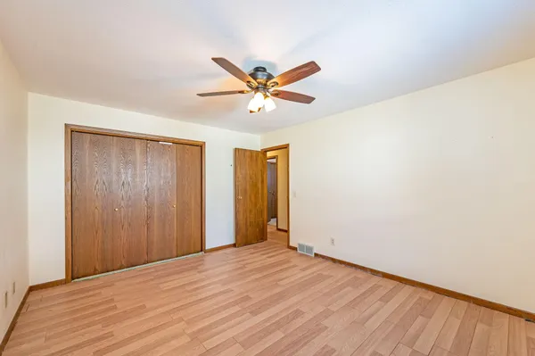 $215,000 | 225 South 7th Avenue East, Unit E, Truman, MN 56088