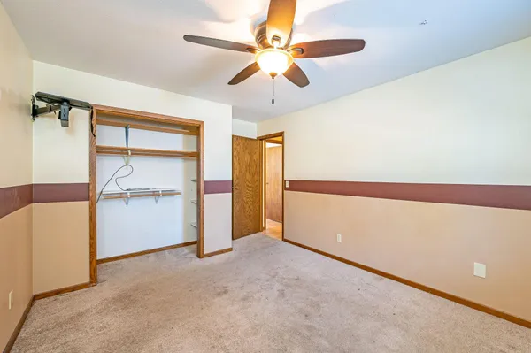 $215,000 | 225 South 7th Avenue East, Unit E, Truman, MN 56088