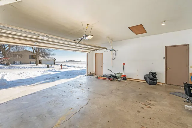 $225,000 | 225 South 7th Avenue East, Unit E, Truman, MN 56088