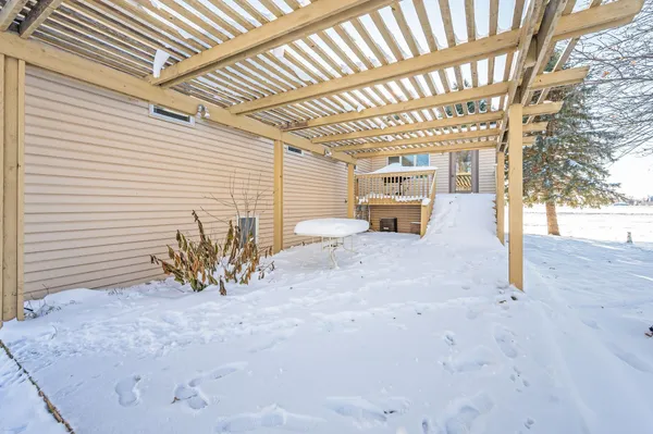 $215,000 | 225 South 7th Avenue East, Unit E, Truman, MN 56088